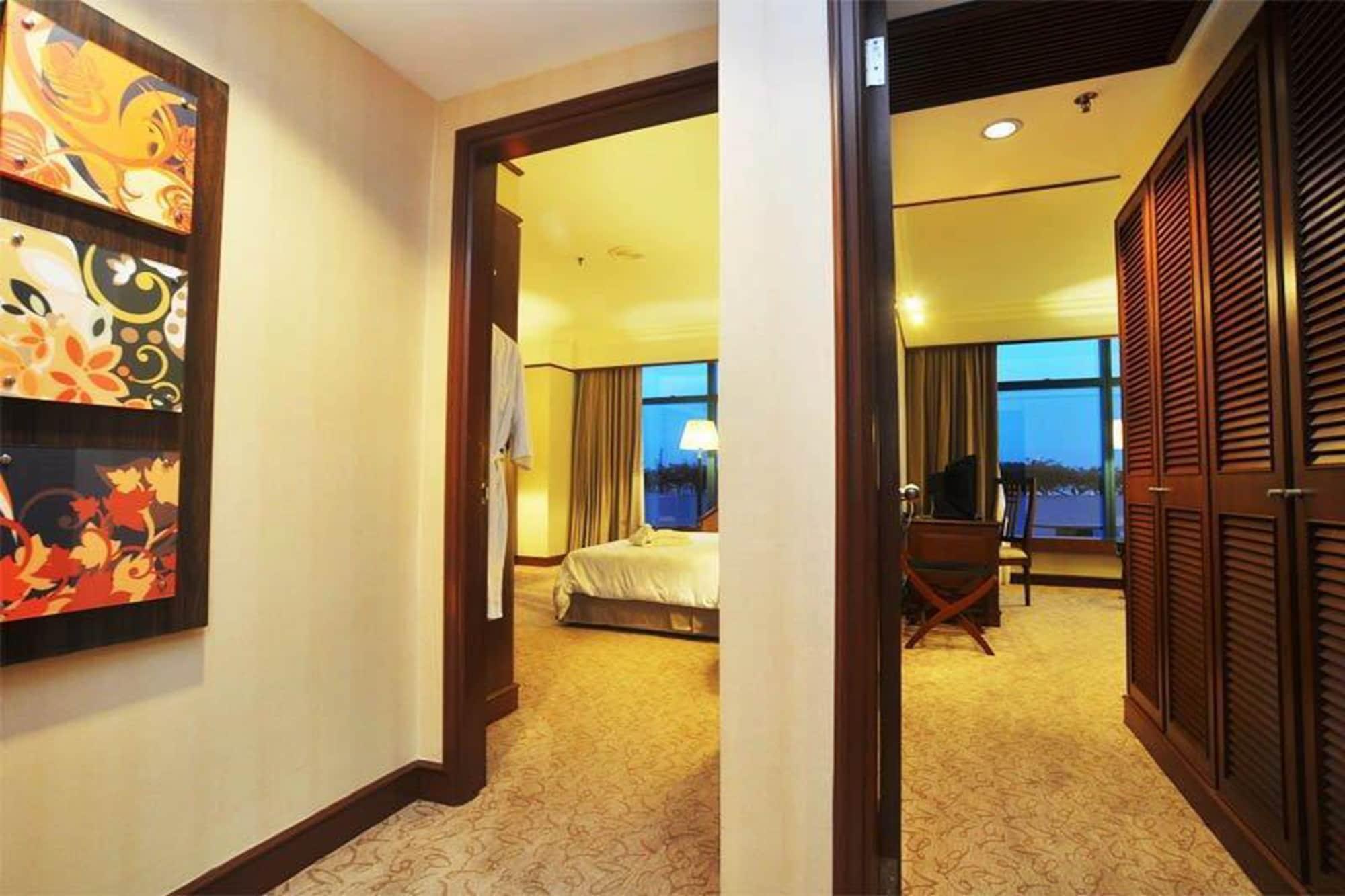 Gbw Hotel Джохор-Бару Екстер'єр фото